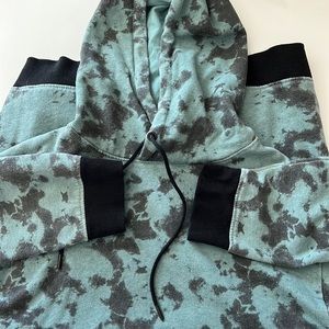 Men’s hoodie